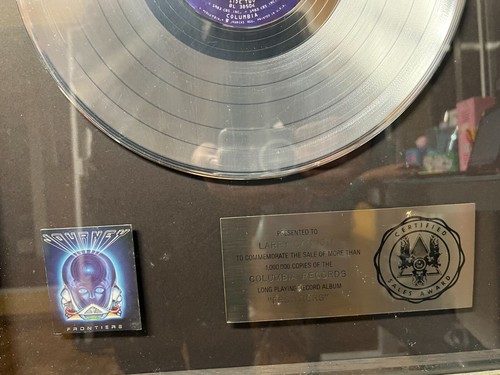 JOURNEY Frontiers 1.M SALES AWARD FRAME 1983 COLUMBIA RECORDS - Picture 12 of 12