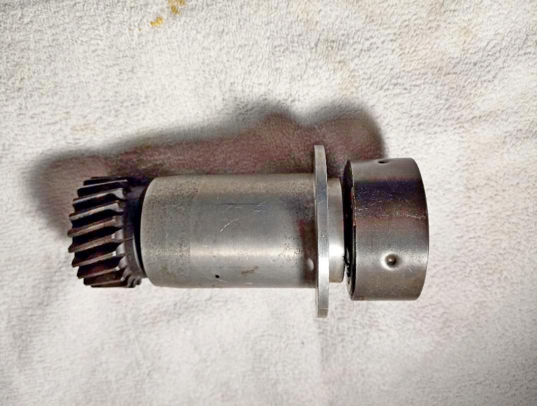 Maserati 3500GT, Sebring I original Marelli distributor drive components