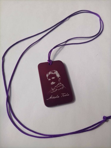 Nikola Tesla Purple plate necklace 5 X 3 cm Original - Picture 4 of 11