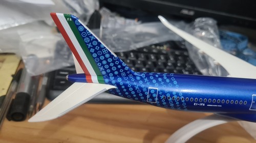 ITA Airways Airbus A350-900 EI-IFA Valentino Rossi Snap It - Scala 1:200 PPC - Picture 6 of 8