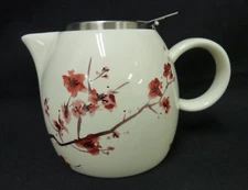 TEA FORTE PUGG 24OZ CERAMIC CHERRY BLOSSOM TEAPOT INFUSER  5" X 7"
