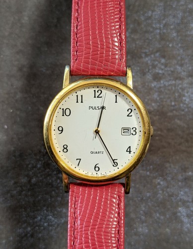 Vintage Pulsar V532-9A08 Gold Tone Watch With Date Indicator 4C