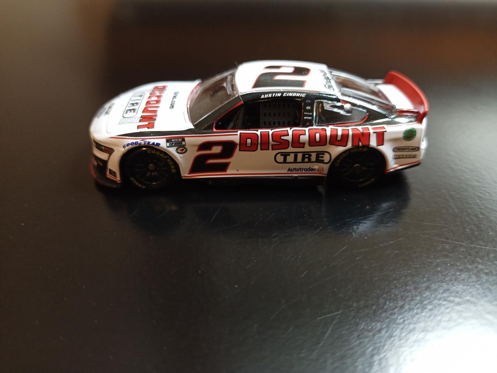 Picture 2 of 8