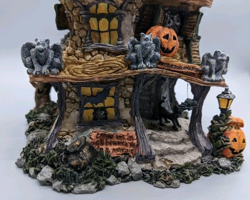 "Punky Boobear's Haunted Halloween House" #19012 Boyds Bearly Built Village - Imagen 3 de 11