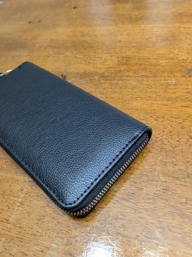 Women Black Wallet with rainbow LOVE on wrist strap zip around for cards/change - Picture 2 of 5