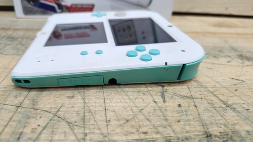 Nintendo 2DS Sea Green Video Game Handheld System Limited Edition w/ Box - Picture 7 of 17