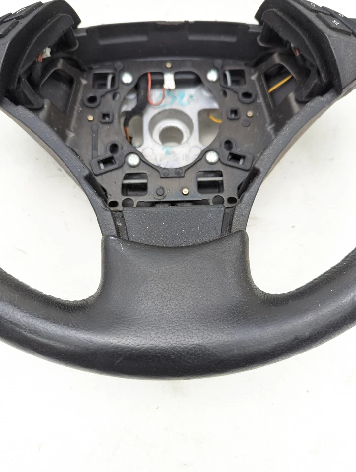 BMW 535xi 535i 528i 2008 528xi E60 E61 volante fabricante de equipos originales Foto 2 de 4