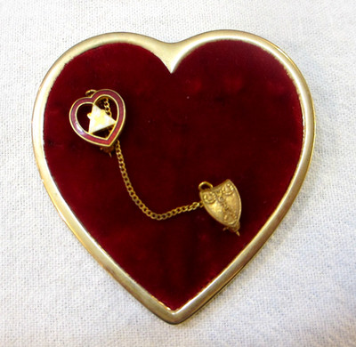 VTG Woman of the Moose Faith Hope Charity WOTM,FHC Heart Chain Pin, On Heart Pin