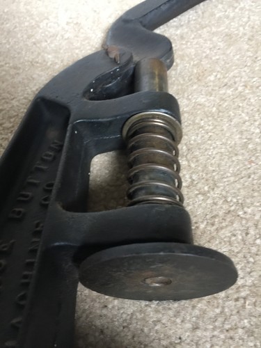Vintage Defiance Button Machine Co. No. 1920 Patented Made Cast iron - Picture 10 of 16