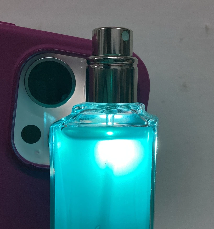 Туалетная вода мужская DKNY Energizing спрей 1,7 унции КАК НА ФОТО, БЕЗ КОРОБКИ ИЛИ КРЫШКИ - Изображение 3 из 4