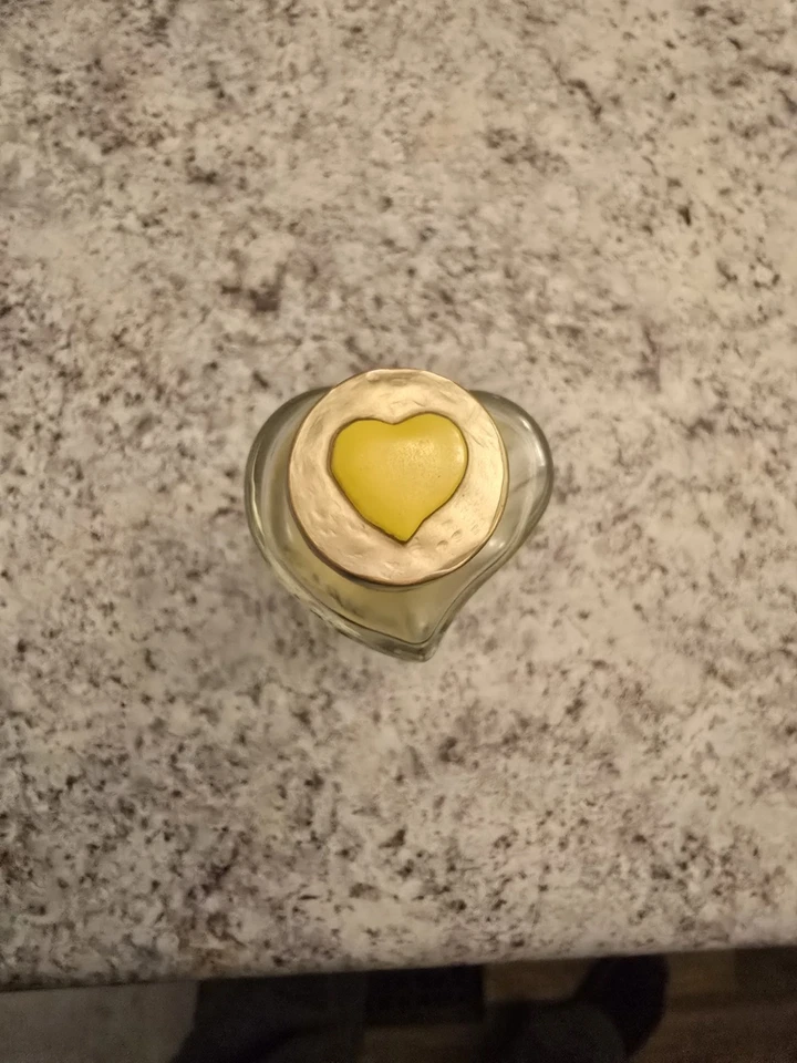 YVES SAINT LAURENT IN LOVE AGAIN EAU DE TOILETTE SPRAY 3,3 oz/100 ml  - Imagem 4 de 4