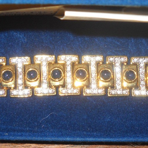 RARE Camrose & Kross Jacqueline Jackie Kennedy "I" Bracelet - Picture 3 of 3