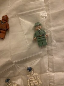 LEGO Indiana Jones: Temple of the Crystal Skull (7627) Complete w box & Manuals