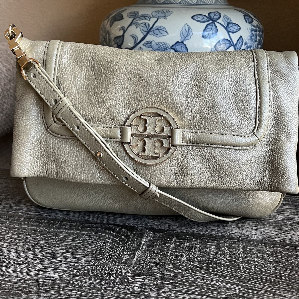 Tory Burch Amanda Foldover Convertible Crossbody In Sage
