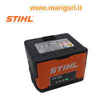 Batteria STHIL AK 30 36V 2 Ah per motosega decespugliatore tagliasiepi potatore