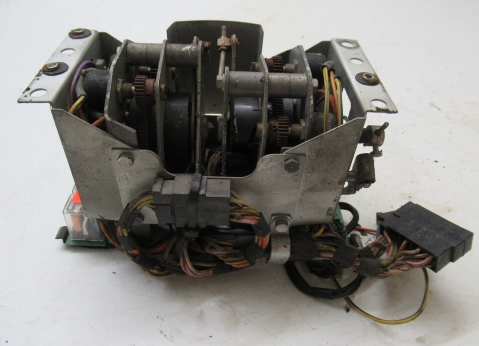 BENTLEY MULSANNE TURBO 1985 HVAC CONTROL UNIT - Image 2 of 4