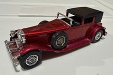 Matchbox Models of Yesteryear 1930 Duesenberg Town Car Model "J"