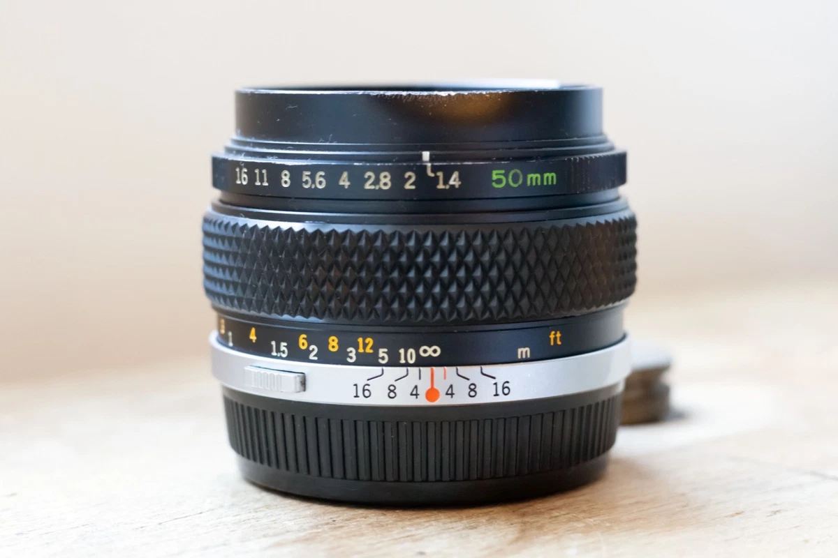Preços baixos em Lentes de câmera 50mm f/1.4 Olympus Zuiko | eBay