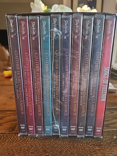 SEALED! Gaither Homecoming Classics 10 DVD Box Set Songs of Freedom MINT - Foto 2 di 2