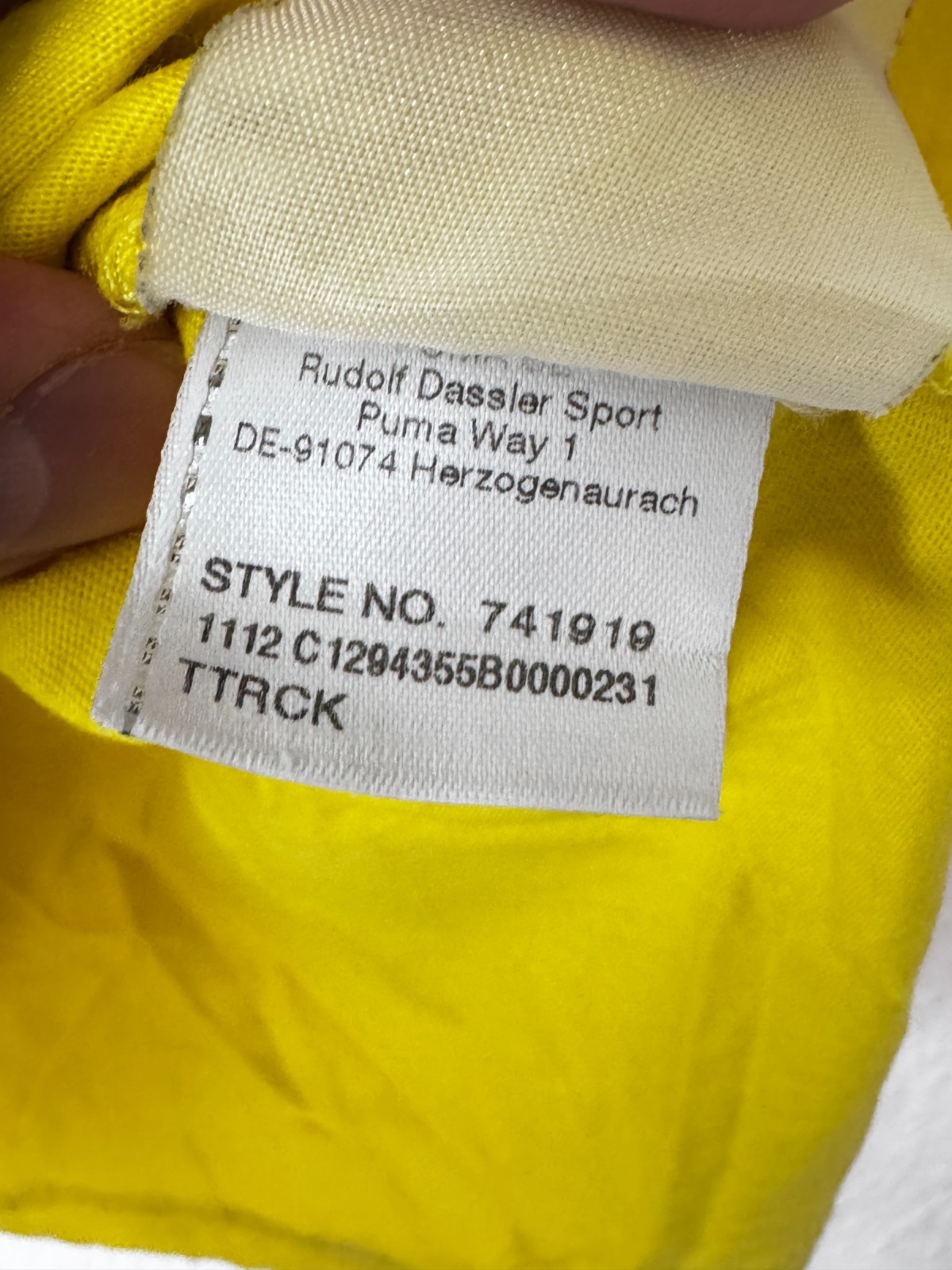 Puma Borussia Dortmund "BVB" Fan Graphic T-Shirt - Yellow image 10