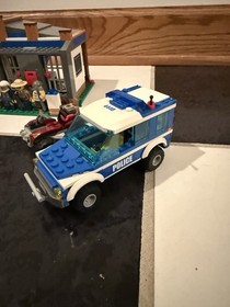 Lego City Forest Police Station 4440