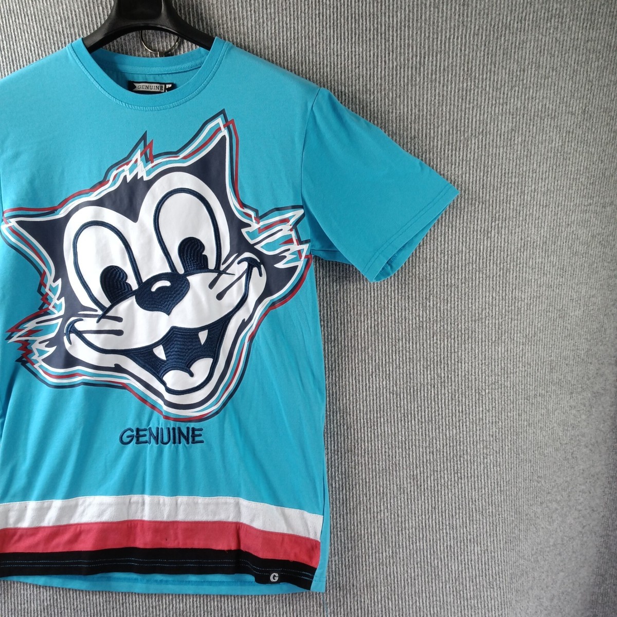 【 Jeans】 large font graphic Tシャツ ※送関込 GNUN Denim MFG T shirt Mens Large Blue 3D Puff Print Cat