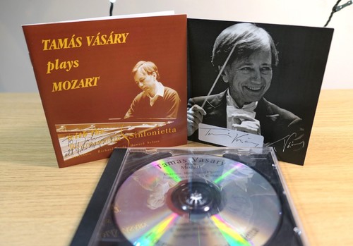 Tamas Vasary *SIGNED* Tamas Vasary Plays Mozart Bournemouth Sinfonietta CD - Picture 6 of 8