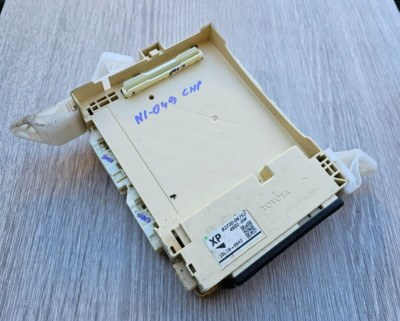  15-17 TOYOTA CAMRY FUSE BOX DRIVERS JUNCTION RELAY BLOCK OEM 82730-06753 XP