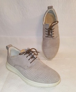 ecco mens aquet sneaker