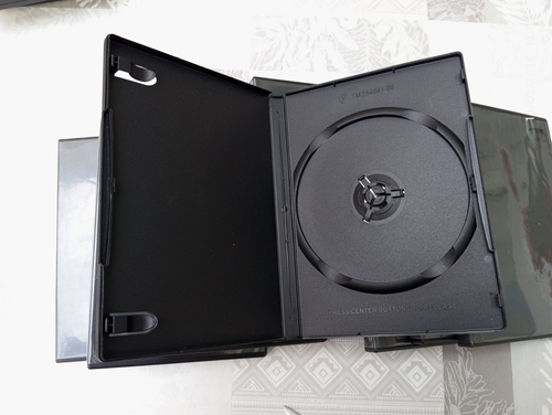 10 ESTUCHE CAJA DVD BACIADE UN SOLO DVD USADO - Foto 1 di 4