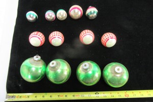 Vintage-Lot-of-13-Shiny-Brite-Glass-Ornaments-Christmas-Holiday