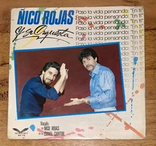 Ñico Rojas Y Su Orquesta - Paso La Vida Pensando En Ti