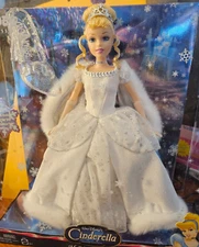 Mattel Walt Disney's Holiday Princess Cinderella 2004 Special Edition 12" Doll 