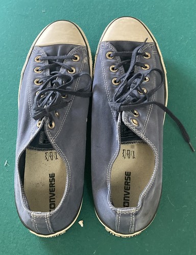 Converse All Star Shoes Size 16 Men 18 Women. Color Blue. In Great Condition!! - Picture 2 of 5