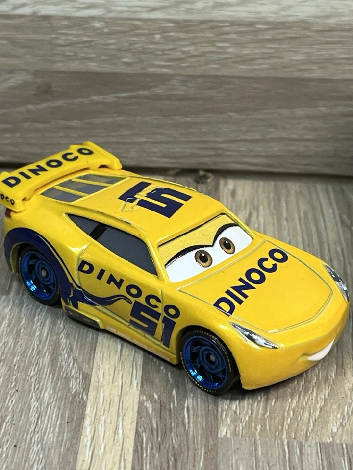 LOTE DE 5 Disney Pixar Cars 3 Thunder Hollow Demolition Derby Racers Metal Foto 2 de 4