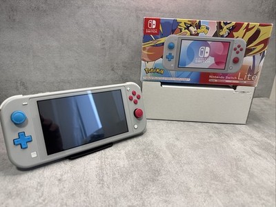 Nintendo Switch Lite Pokémon Zacian & Zamazenta Edition Schild Schwert in OVP