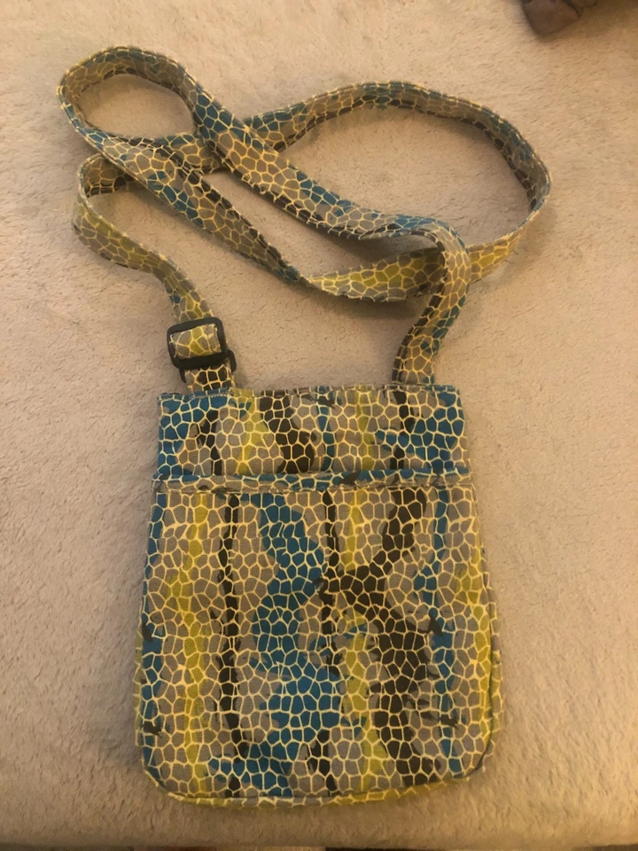 KAVU Keeper Sling Canvas Crossbody Bag Multi Color Mini Purse Woman’s - Image 2 of 4