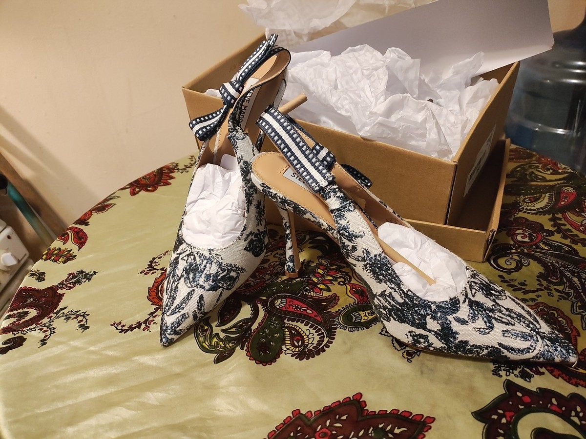 Steve Madden | BRI スリングバック パンプス ブルー/ホワイト BRI Blue/White Slingback Pump Women's Heel – Steve Madden
