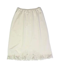 Vintage 70s Shadowline Size Medium Tall Half Slip Cream Lace