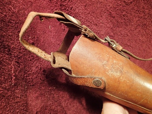 ANTIQUE ARTIFICIAL PROSTHETIC LADIES LEATHER & WOOD ARM HAND with GLOVE - Picture 11 of 13