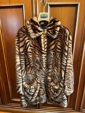 Pelliccia di visone "ANNABELLA PAVIA" usata pochissimo