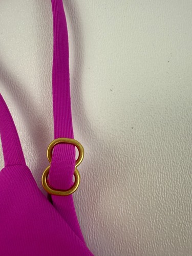L Space Strappy Wireless Bikini Top Swimsuit Magenta Size L NWT - Picture 5 of 11