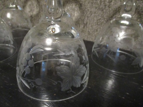 VIntage~Crystal~Etched Grape/Leaves Pattern~Cocktail Glassed~Set of 6~MCM - Picture 14 of 17