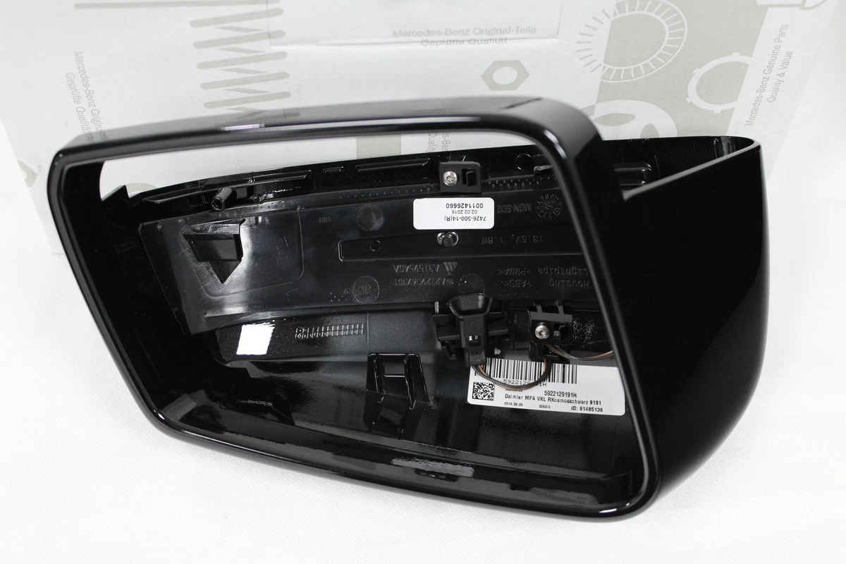 Genuine Mercedes-Benz RH Painted Mirror Housing with Indicator 