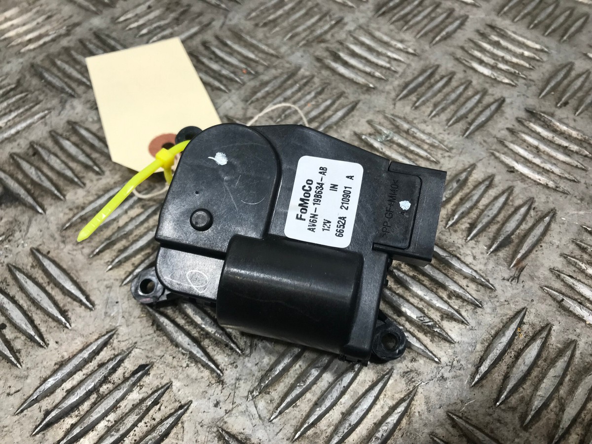 colon　0226 Ford Transit 2.0 MK8 2014-On Heater Matrix Box Regulator 2490845