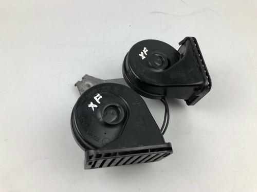 Jaguar XF Front Twin High Low Tone Note Horns Siren Alarm Set Unit 8X2313A803AB - Picture 6 of 12