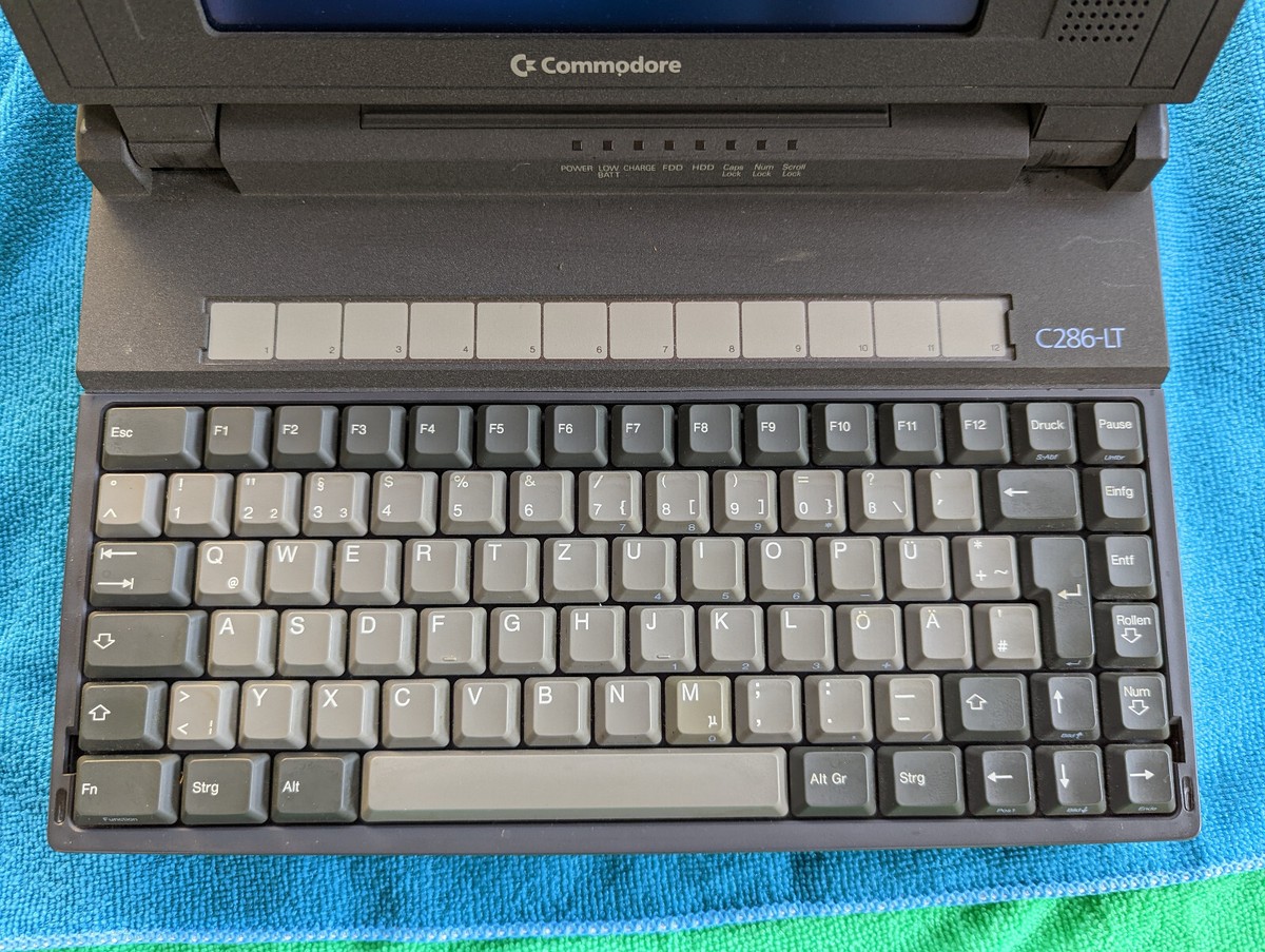 Commodore C286-LT Vintage Laptop (Boots to BIOS) | eBay