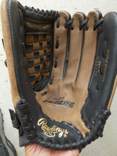 Rawlings SoftBall Series Model SS14BR 14" Softball Glove