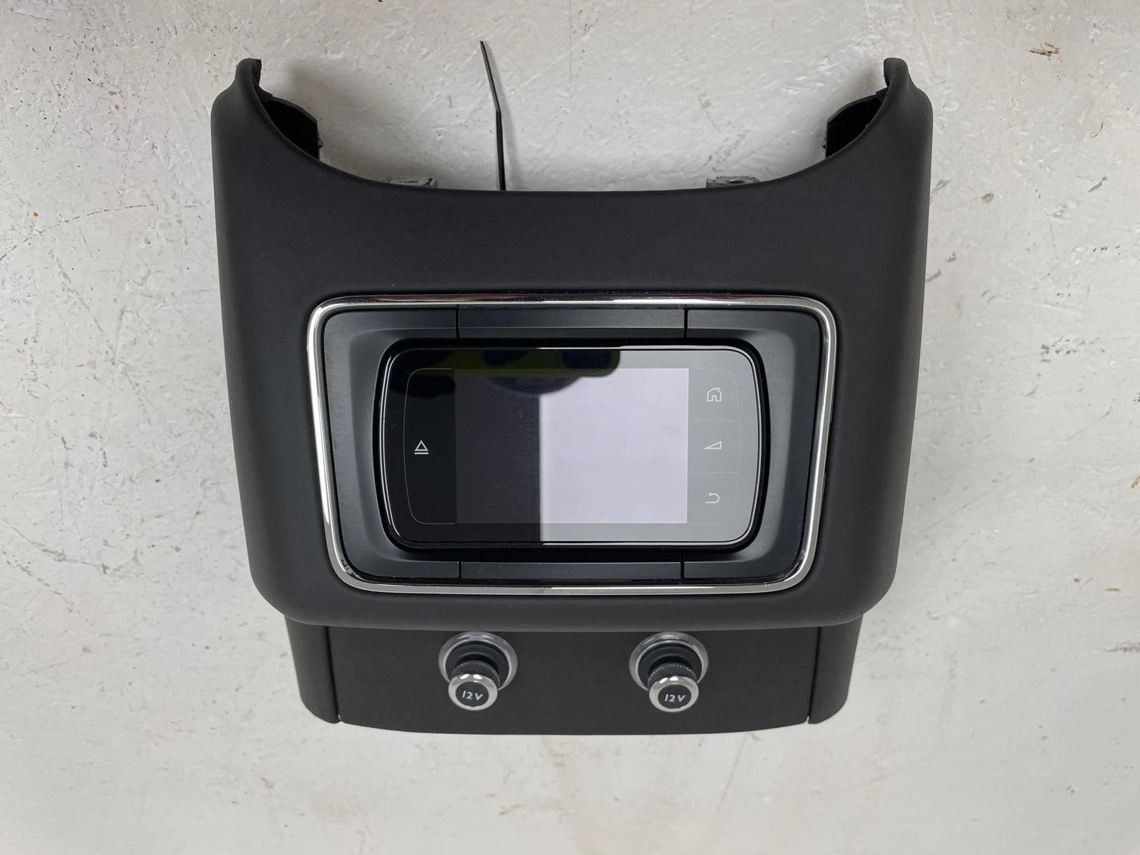 2016-2020 BENTLEY BENTAYGA REAR CONSOLE DISPLAY SCREEN PANEL 12V OUTLET COVER