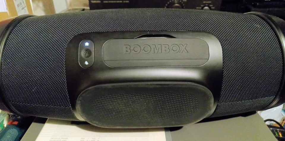 JBL Boombox Wasserdichter Bluetooth Defekt. Bitte Lesen! - Bild 2 von 2